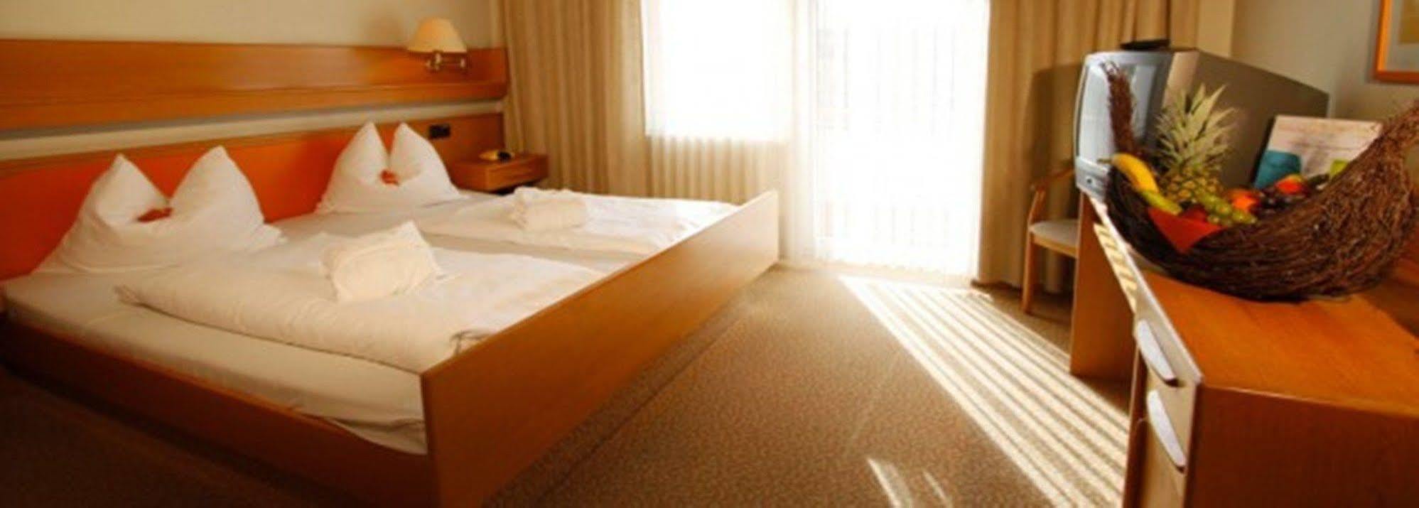 Savoy Hotel Bad Mergentheim Zewnętrze zdjęcie